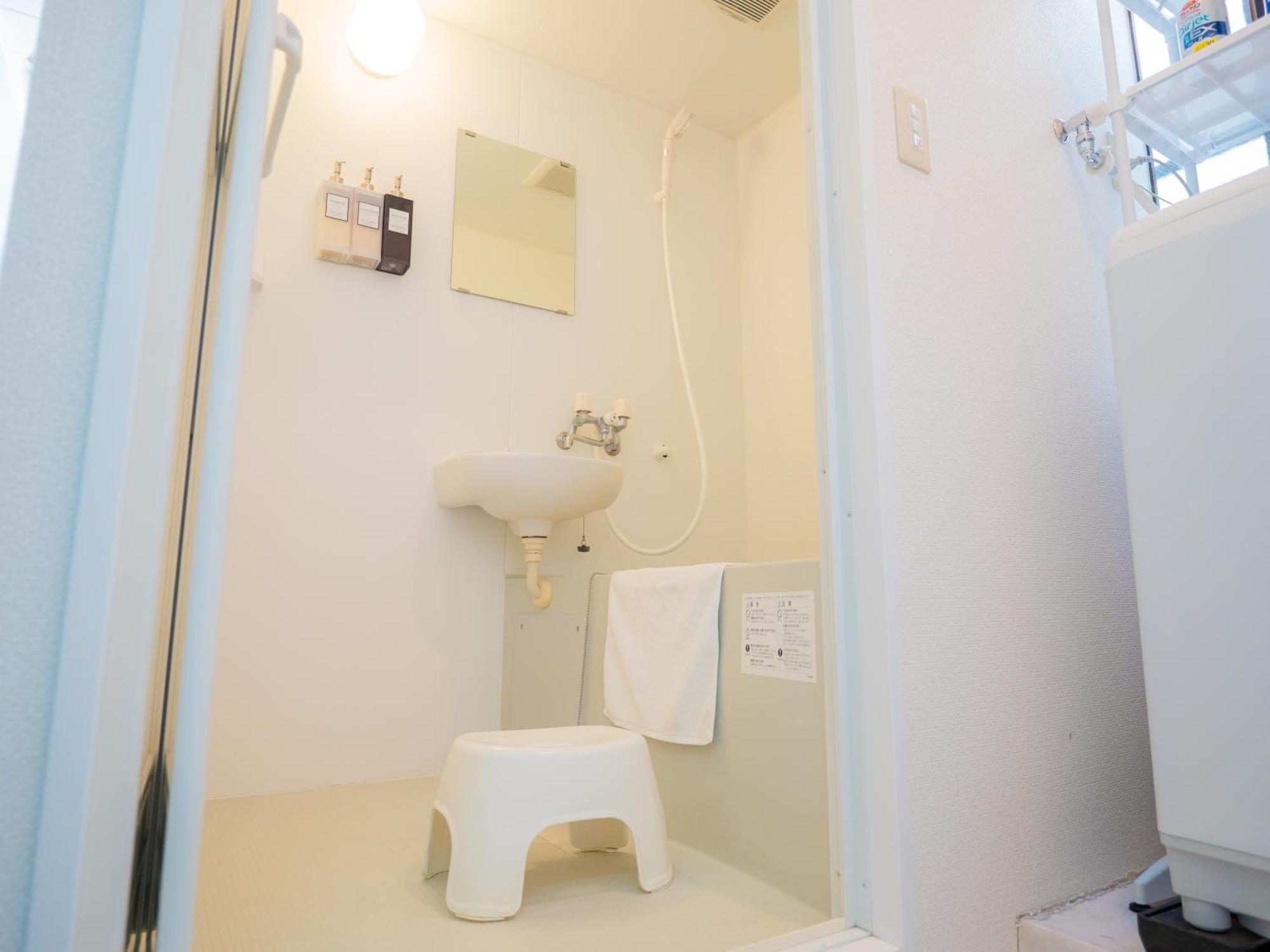 J Suite East Namba Ōsaka Extérieur photo